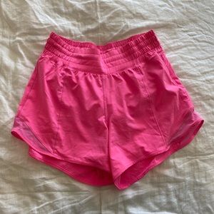 lululemon Hotty hot high rise lined short